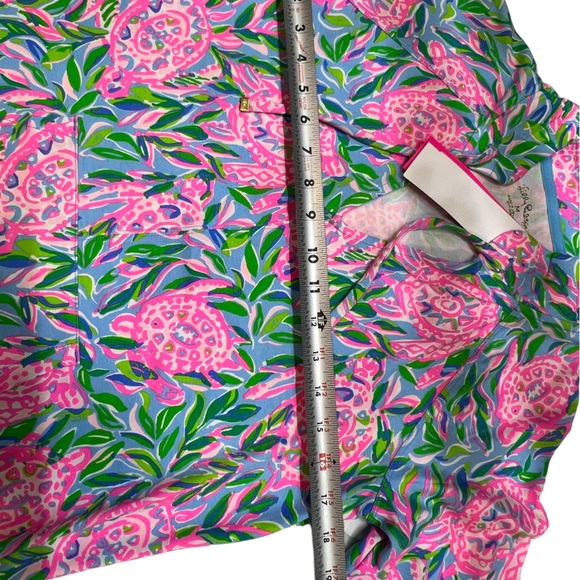 Lilly Pulitzer UPF 50 Luxletic Cassi Popover LPB3-28 - Picture 6 of 6